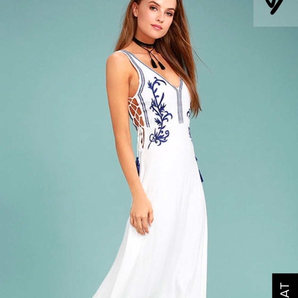NWT small Lulu’s Coastal Breeze White Maxi Dress